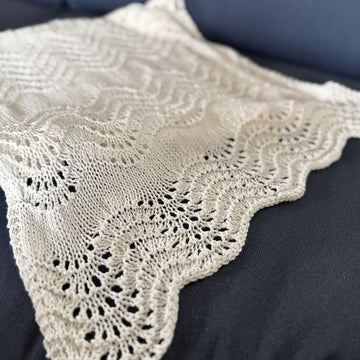 Line and Light Summer Wrap