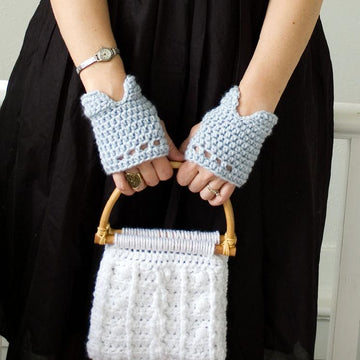 Vintage Style Ladies Driving Glove