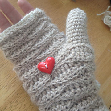 Sweetheart Mittens