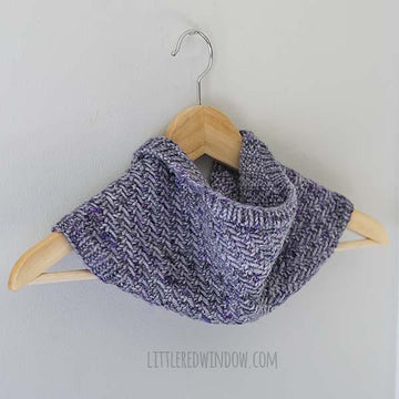 Hazel Herringbone Cowl