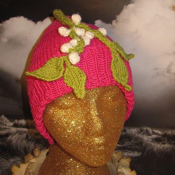 MISTLETOE BEANIE HAT