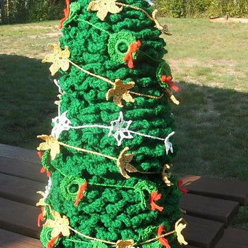 Stacking Christmas Tree Trio