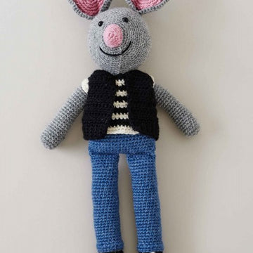 City Mouse in Patons Classic Wool DK Superwash - Downloadable PDF