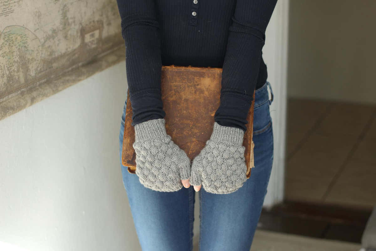 Holt Mitts