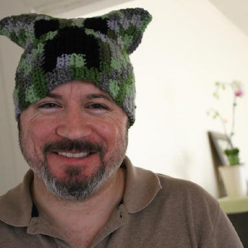 Graphed Beanie - Creeper