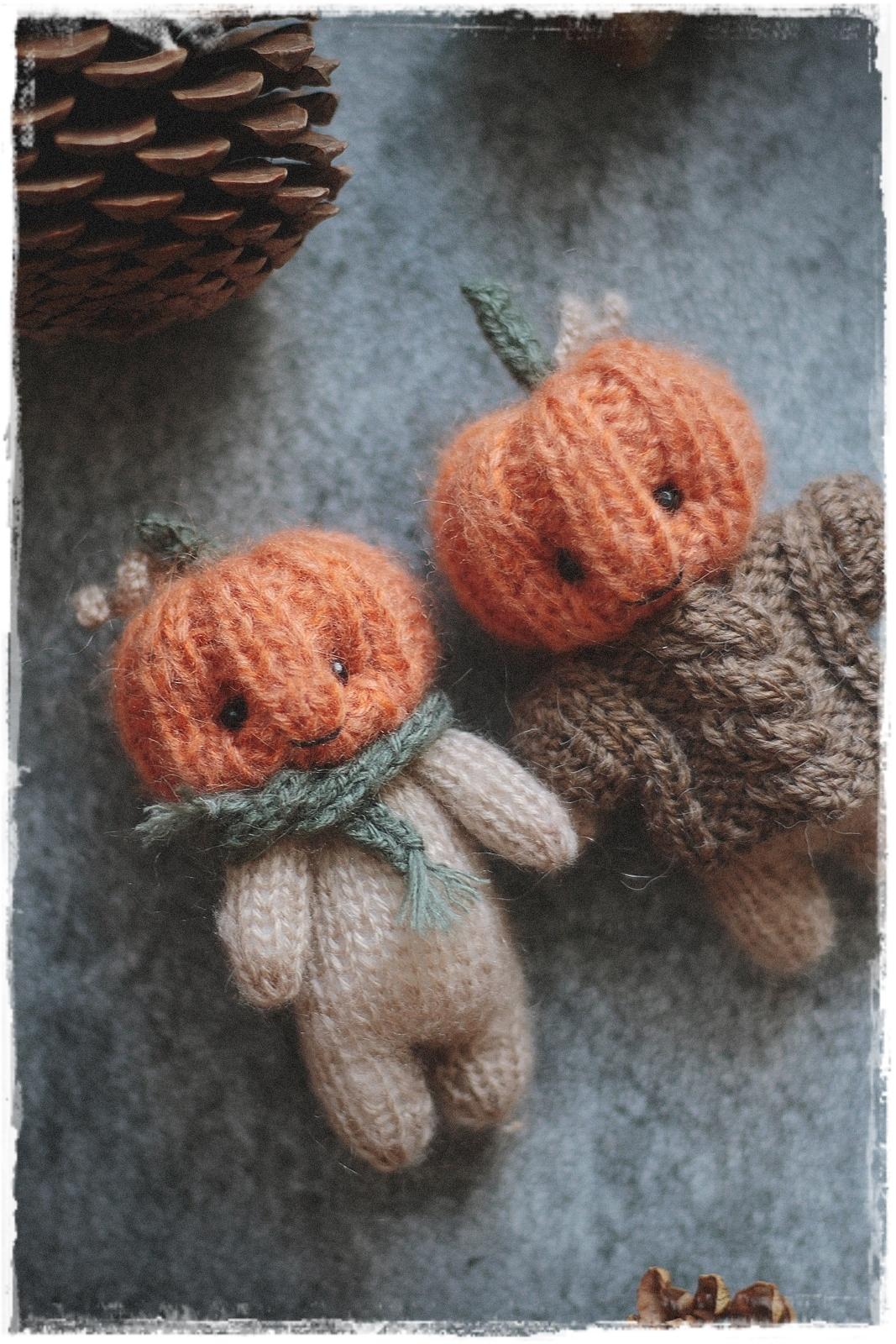 Pumpkin Head Doll, Halloween Knitting Pattern PDF Tutorial
