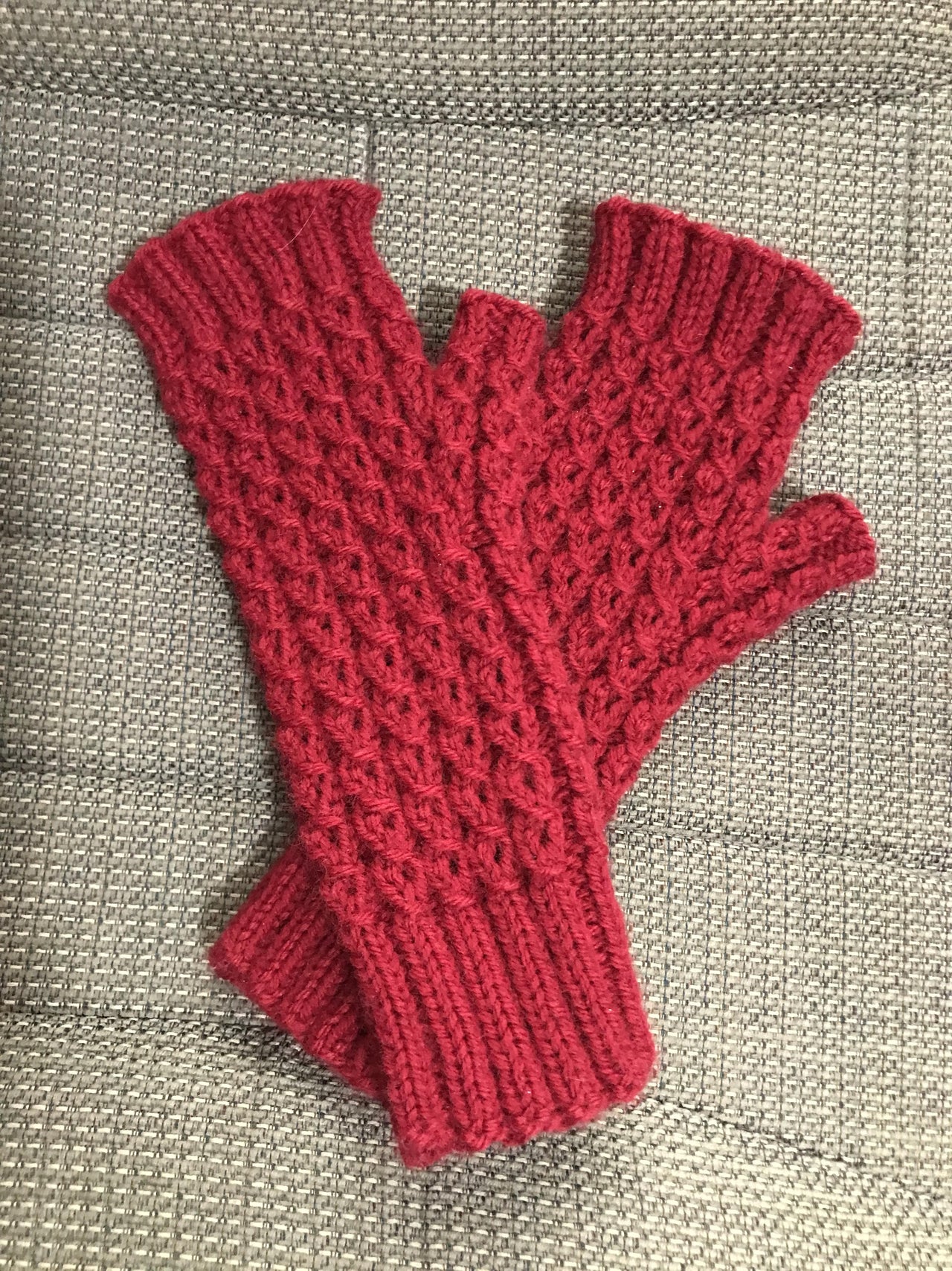 Mock Cable Mitts