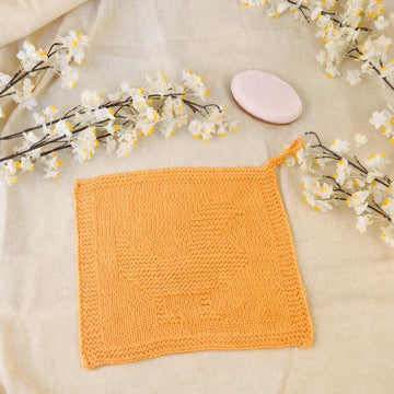 Knitted Chicken Washcloth