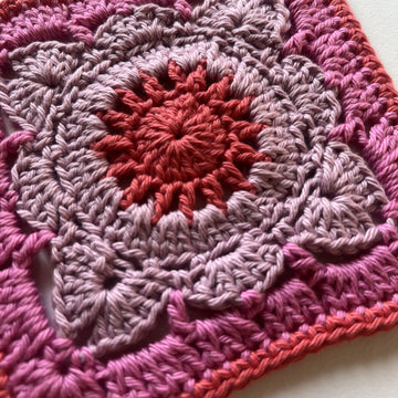Floral Lace Granny Square