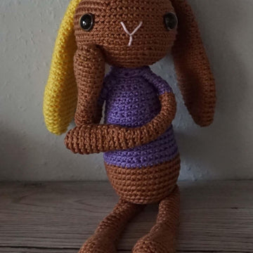 Amigurumi Häkelanleitung für den Hasen Hoppel