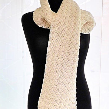 Scandinavian Winter Scarf "Hygge"