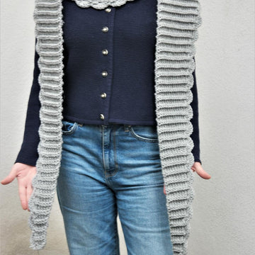 Long & Narrow Crochet Pattern in English and German