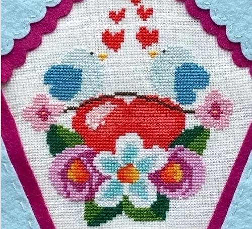 Luhu Stitches Tweet Hearts - Downloadable PDF