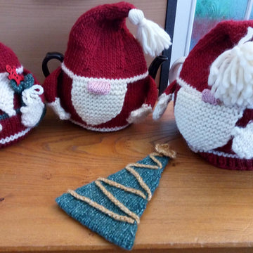 Santa Tea Cozies 3 sizes