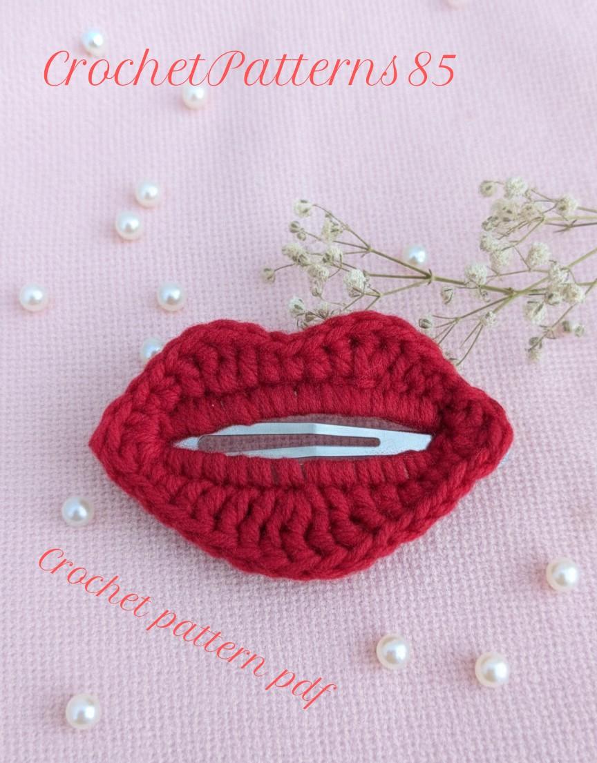 Red Lips Hair Clip English-US