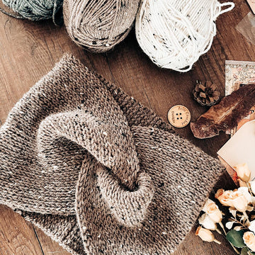 Hazel Twisted Cowl