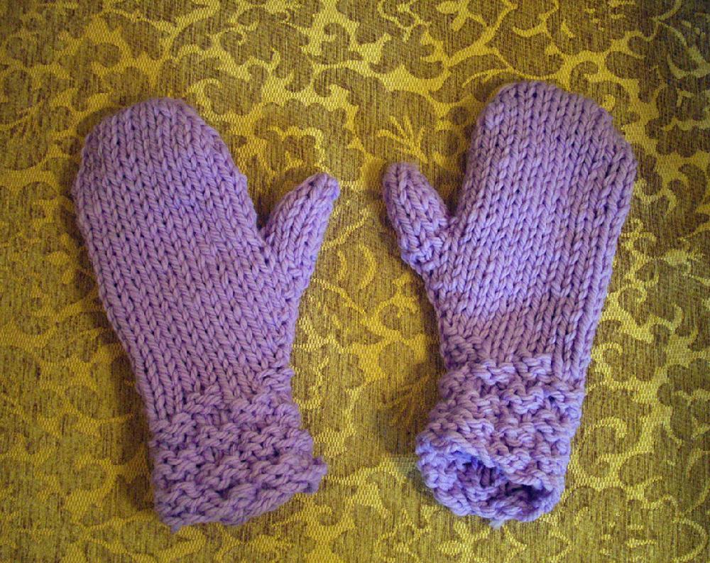 Matching Mossy Mittens