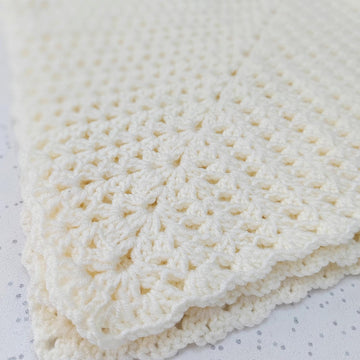 Iris cream square shawl