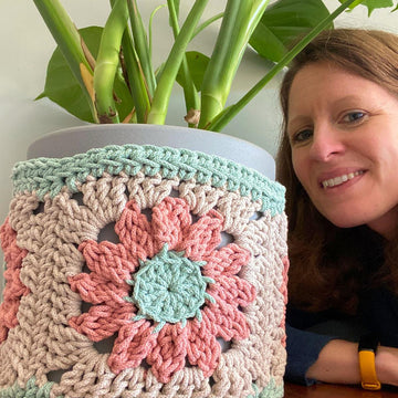 Granny Plant Pot Cover