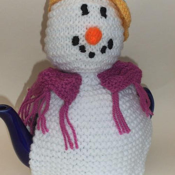 Snowlady Tea Cosy Knitting Pattern