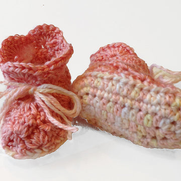 Shelly Sweater and Booties 12-107