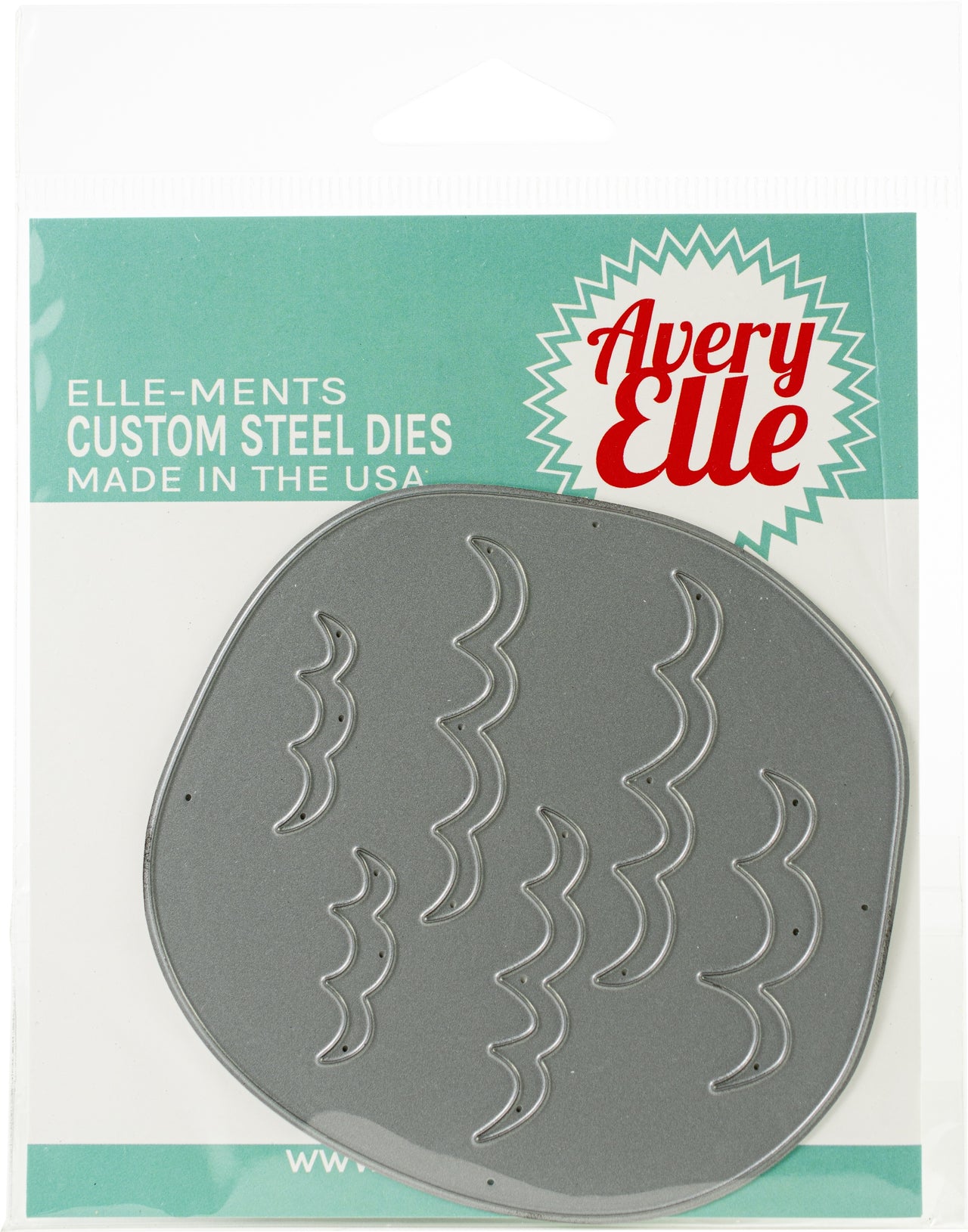 Avery Elle Elle-Ments Dies - Sea Scene