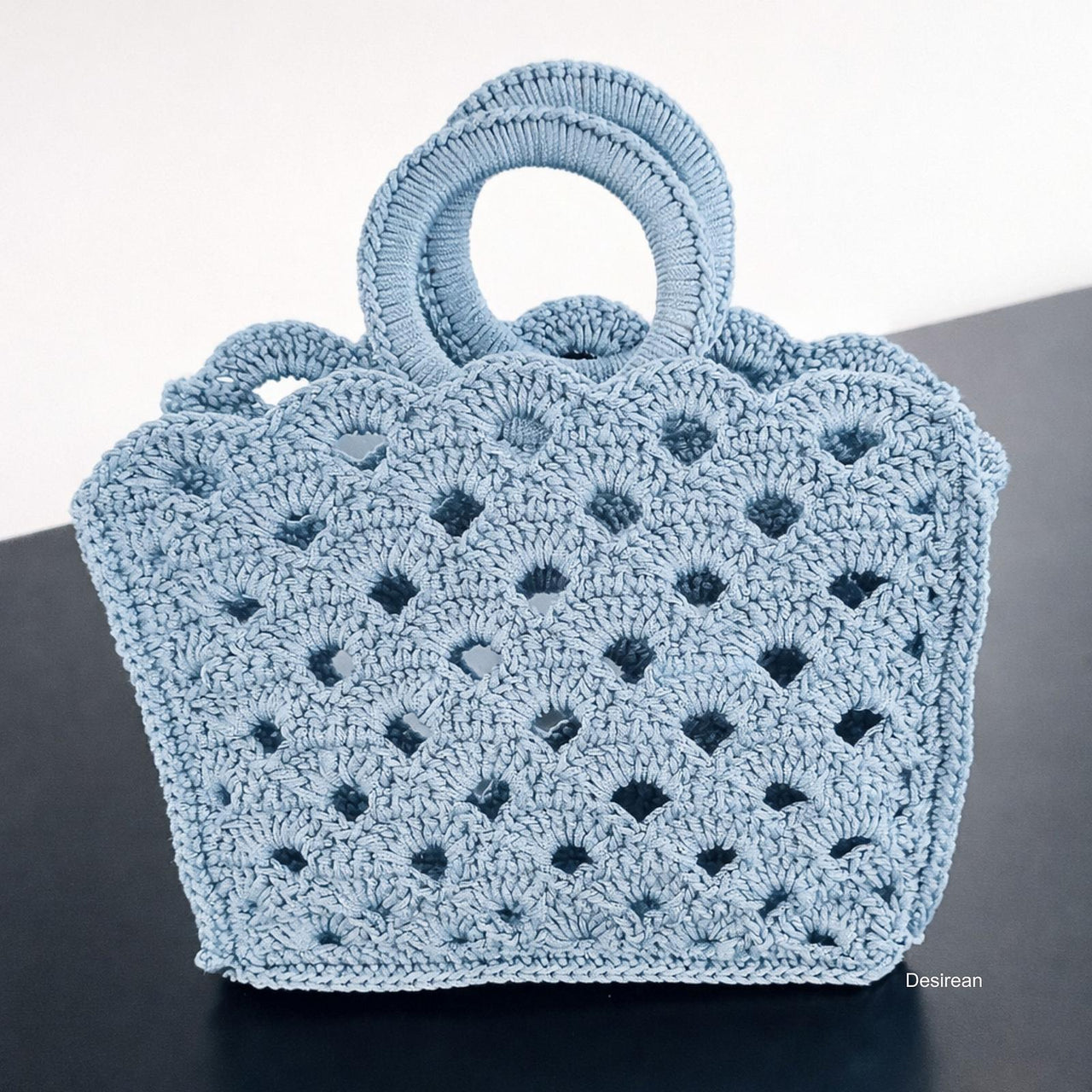 Offset Fan Stitch Crochet Bag