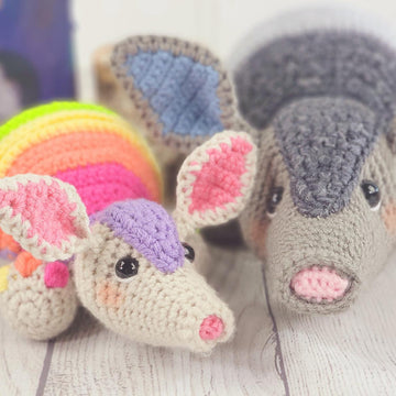 Mini armadillo