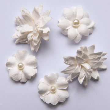 49 And Market Flower Mini Series 01 5/Pkg - Cloud