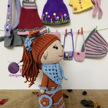Amigurumi Lala autumn outfit