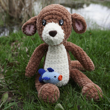 Crochet Pattern Otter Otti and his Fish!
