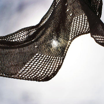 Crocodilian Shawlette