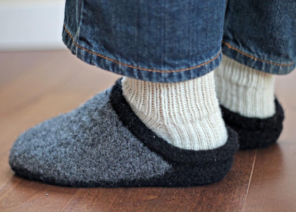 Adult Clog-n-Soc
