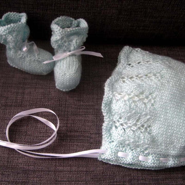 The Baby Bonnet & Booties Collection E-Book (DK)