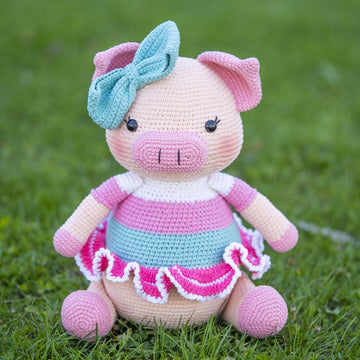 Sakura the pig