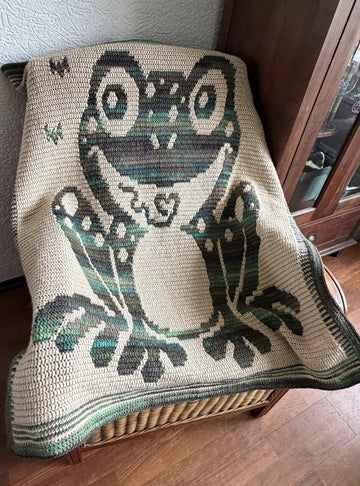 Froggy LovePrints Blanket - Overlay Mosaic Crochet Pattern