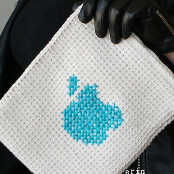 Cotton Delicious Apple Tablet Case (8.5" x 10") (tunisian003)