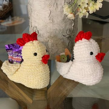 Easter Chicken Chocolate and Easter Egg holder