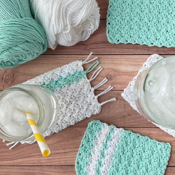 Easy Grit Stitch Mug Rug