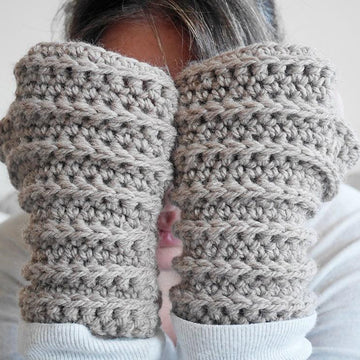 Fingerless gloves