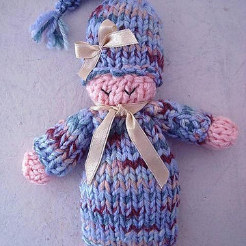625 SLEEPY DOLL KNITTING PATTERN