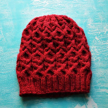 XOX Kiss Kiss - The Hat
