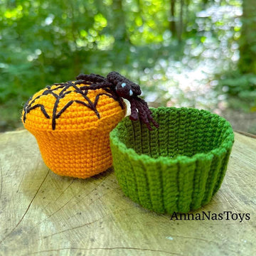 Halloween cupcake with spider