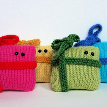 Knit your own Amigurumi Christmas