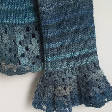 Blue Sentro machine sweater
