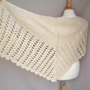 Blanche Shawl