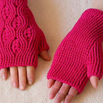 Dancing Trees Mittens