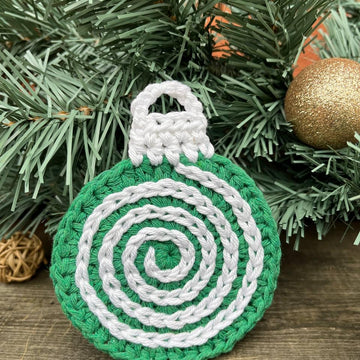 Crochet Coasters Candy spiral Pattern, Crochet Christmas ornament