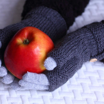 Accent Wrist Warmers
