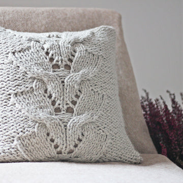 Encore pillow pattern